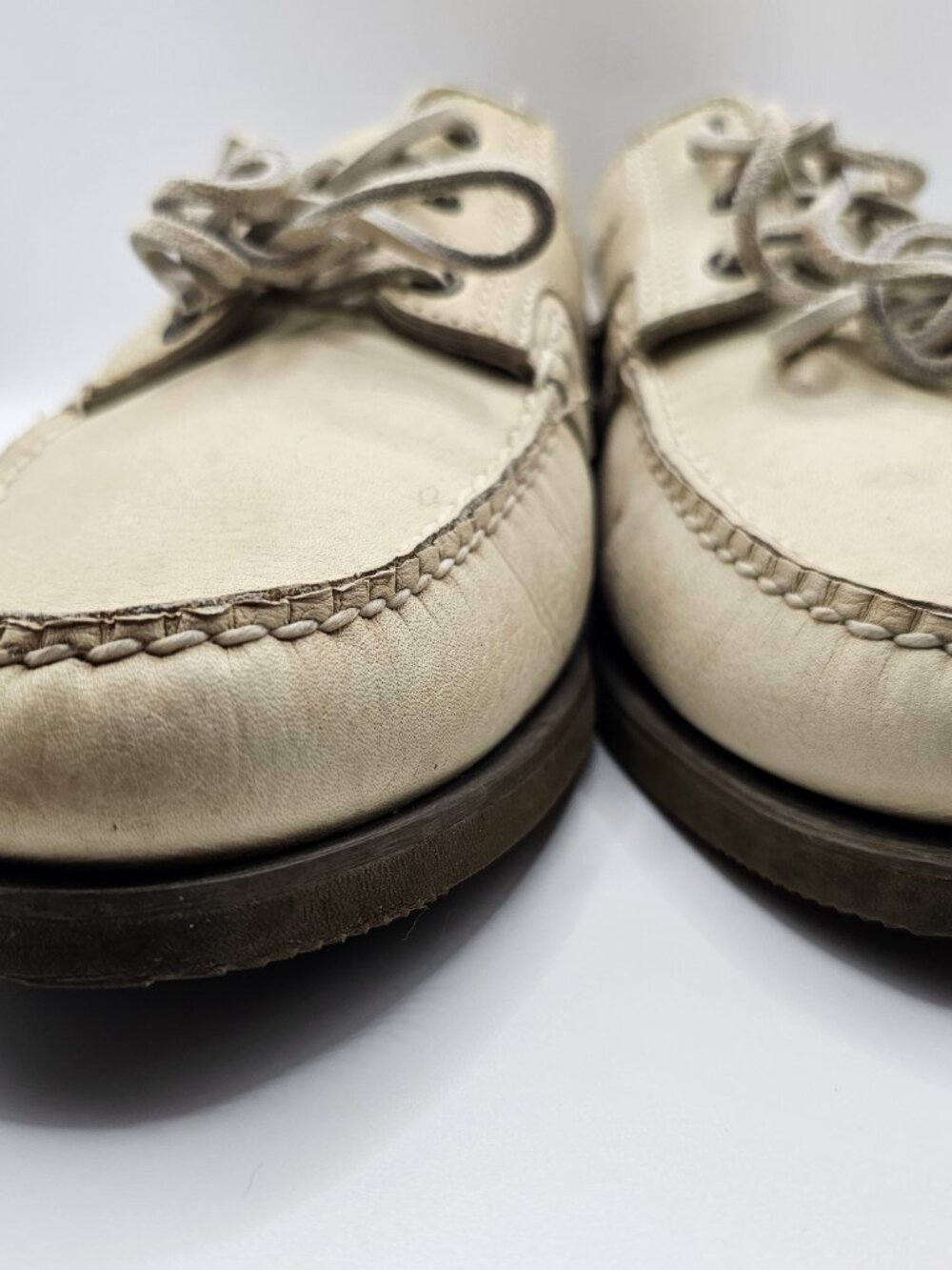 Allen Edmonds Key Largo Boat Shoes Ivory Suede Vibram Mens 12 EE